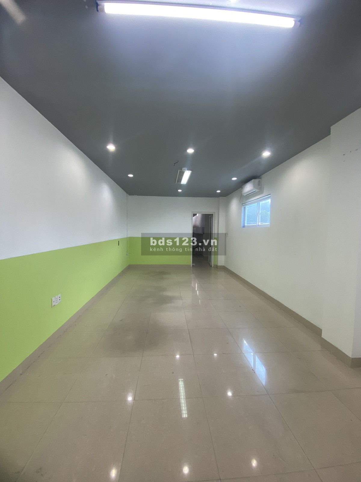 Văn phòng 56 Nguyễn Tri Phương, gần sân bay, dtsd 45m2 4tr, 5tr, 7tr