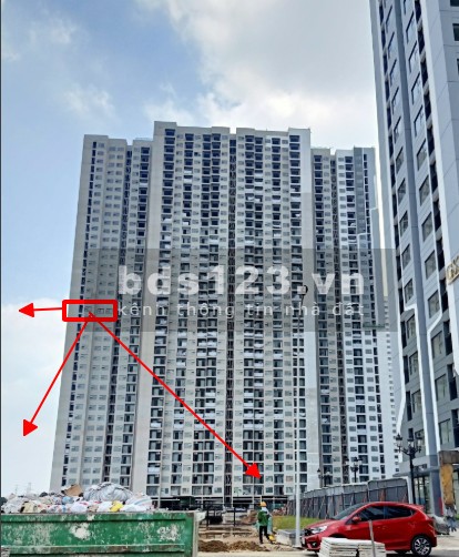 Bán gấp căn 3PN 103m view hồ bơi, biệt thự Vinhomes Smart CIty giá 4.5 Tỷ