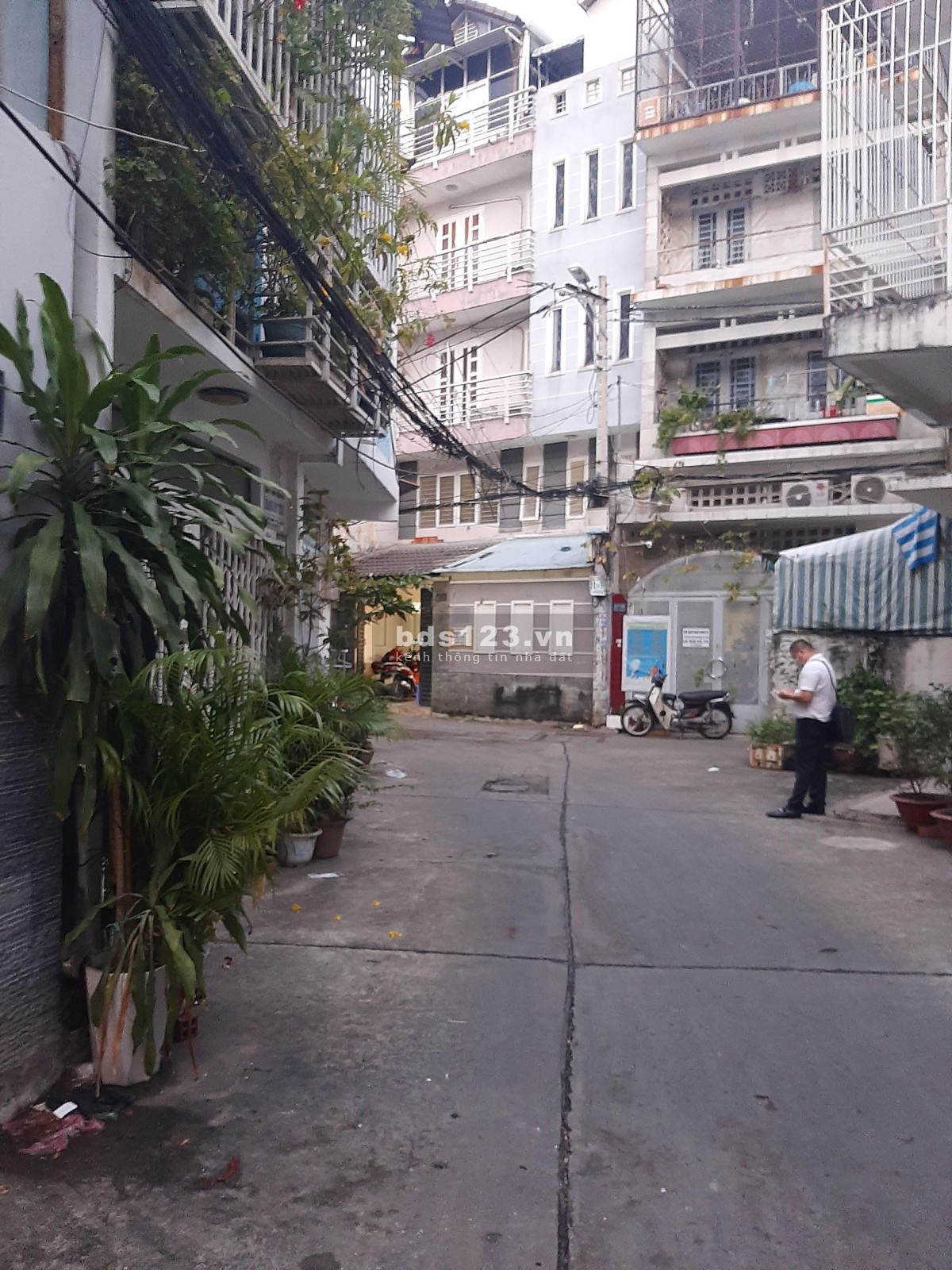 Bán nhà riêng HXH đường CMT8 gần vòng xoay Dân Chủ, Quận 10, DT 35m² nhỉnh giá 5 tỷ