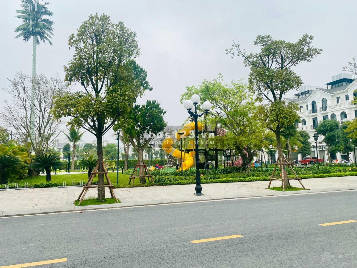 Bán biệt thự shophouse vửa ở vừa kinh doanh giá rẻ nhất trục sao biển dự án Vinhomes Ocean Park