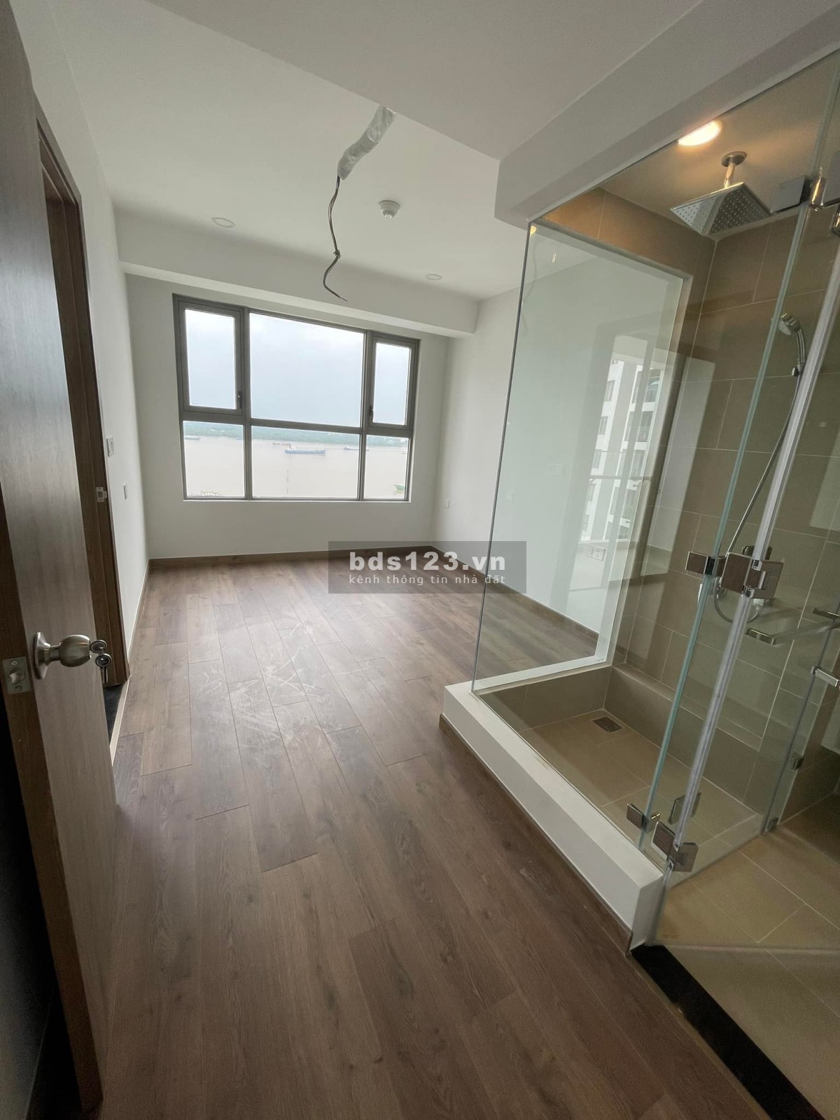 Bán Căn Hộ Sky 89 2 PN DT 72m² view sông giá chỉ 3,1 tỷ bao hết phí