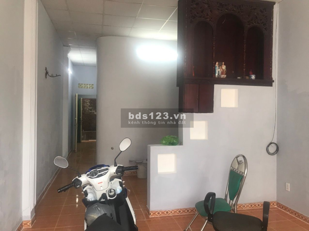 Bán gấp nhà riêng Thạnh Lộc 19, giá rẻ giá chỉ có 2,7 tỷ đồng LH 0917280738