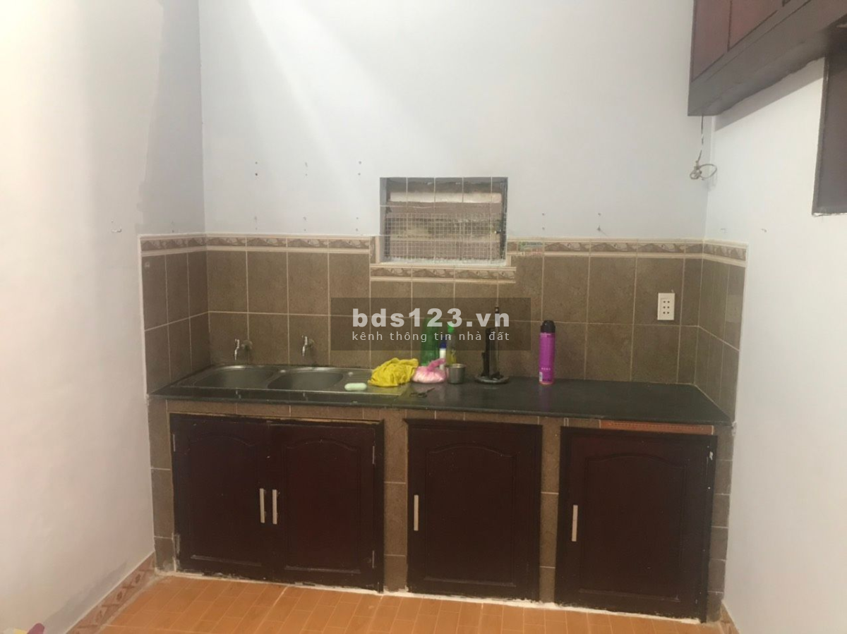 Bán gấp nhà riêng Thạnh Lộc 19, giá rẻ giá chỉ có 2,7 tỷ đồng LH 0917280738
