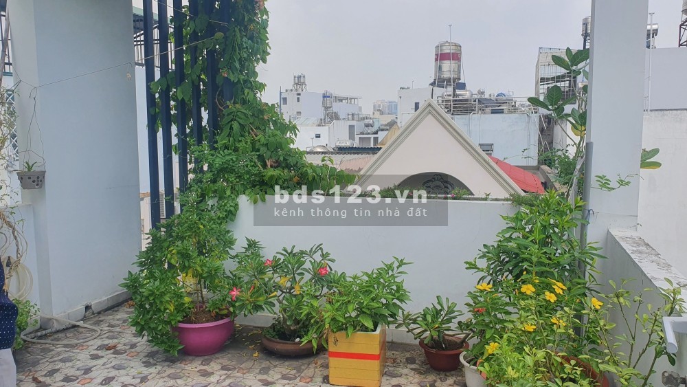 Bán nhà hẻm xe hơi 6m đường Cách Mạng Tháng 8, Quận 10, 4 tầng giá nhỉnh 7 tỷ đồng