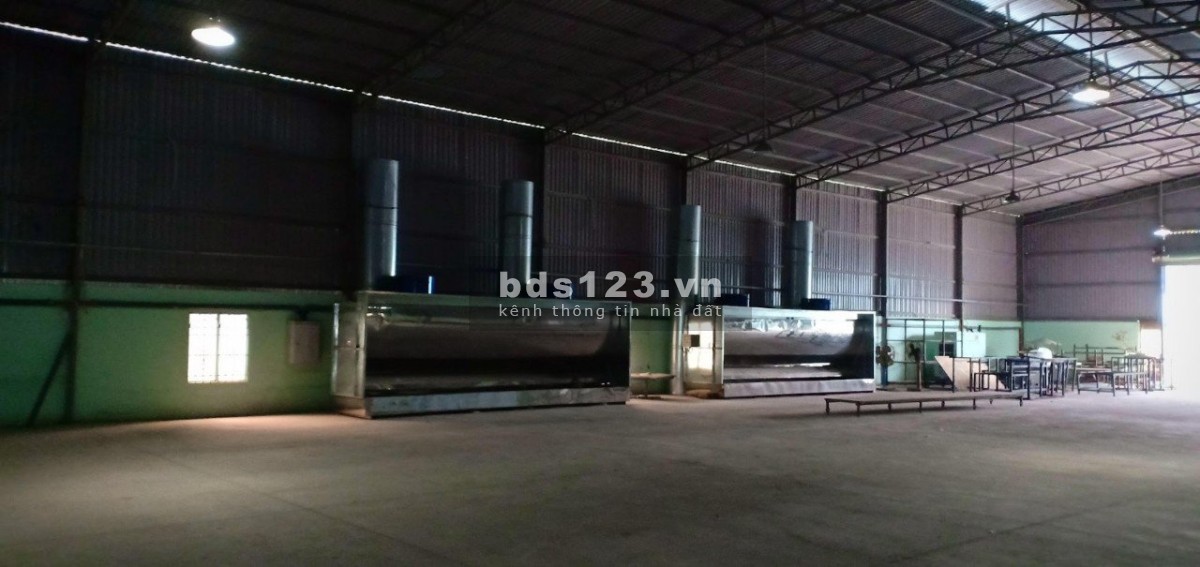Cần bán kho xưởng mới diện tích sử dụng 949m2, chỉ 27 triệu/m2