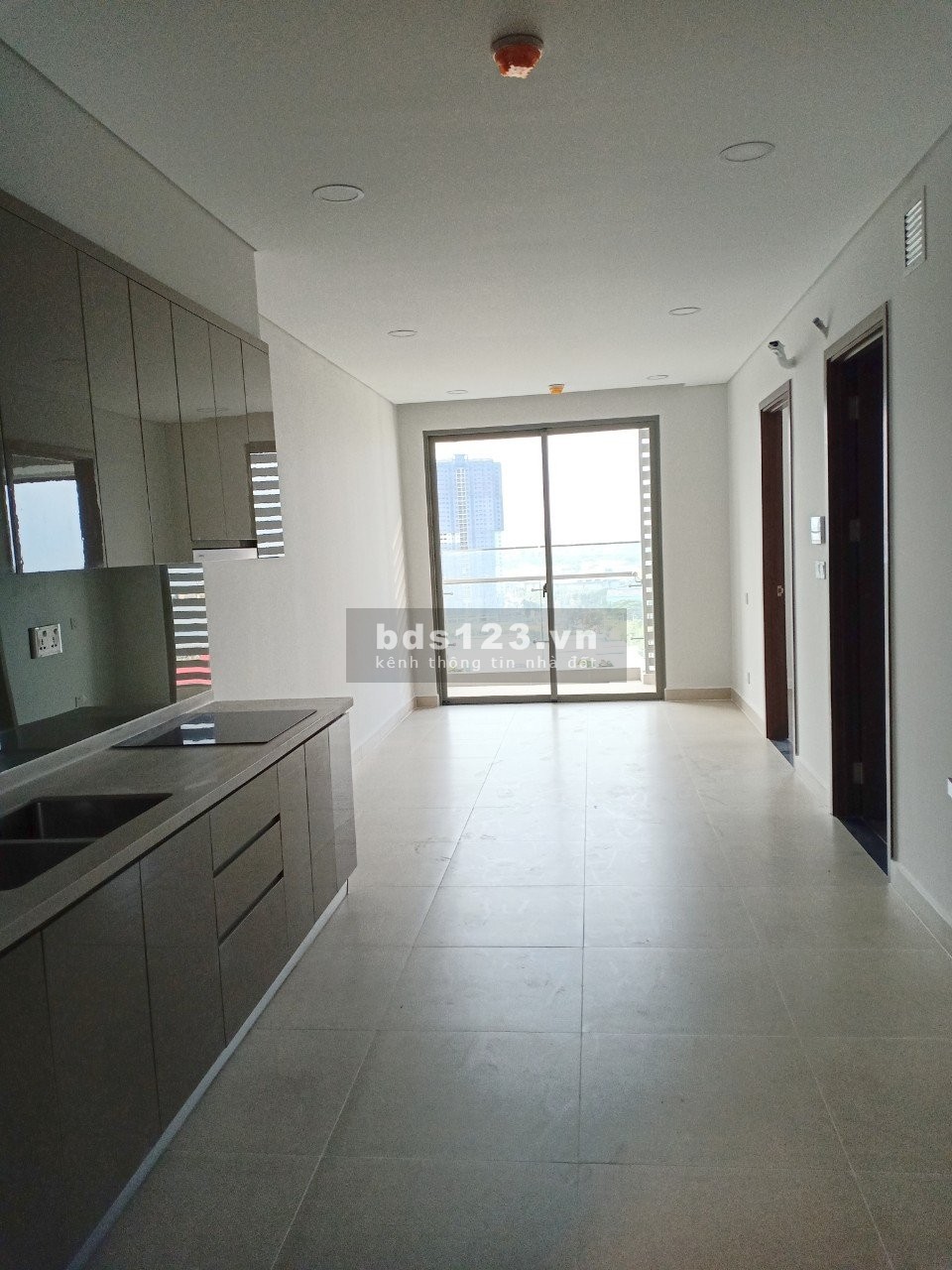 Chính chủ bán căn hộ River panorama, 2pn tầng cao nhà mới 100% giá chỉ 2,45tỷ bao hết