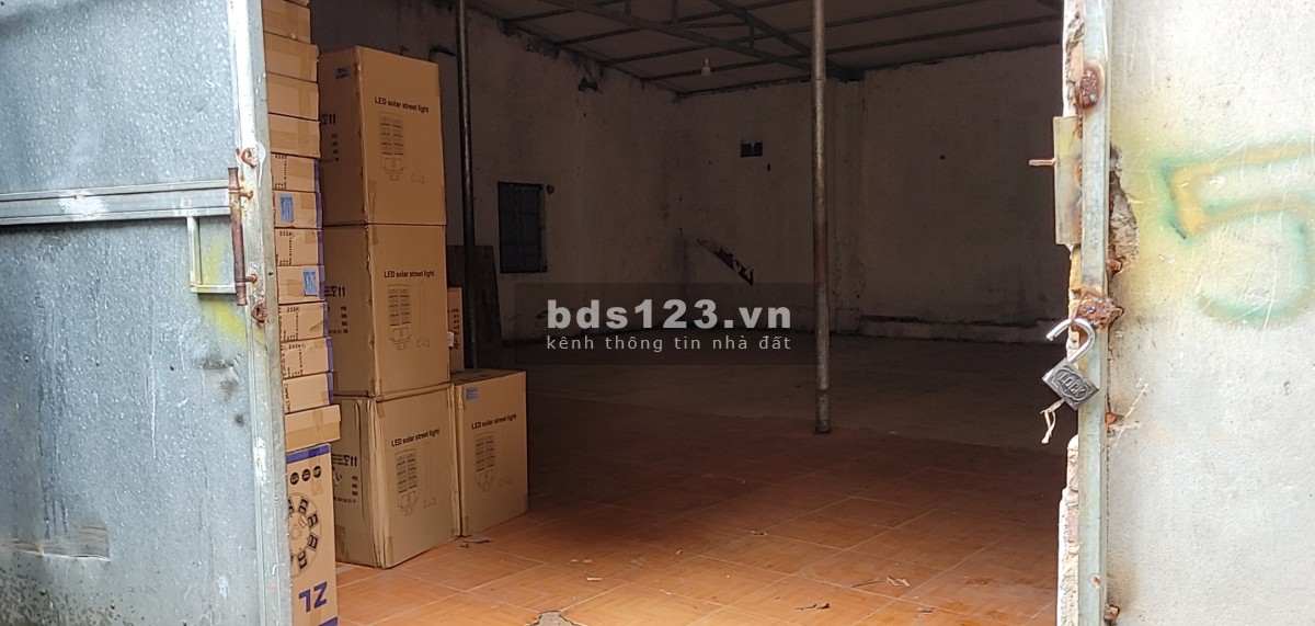 Chính chủ cho thuê diện tích 120m2 thông sàn /chân cầu Thanh Trì