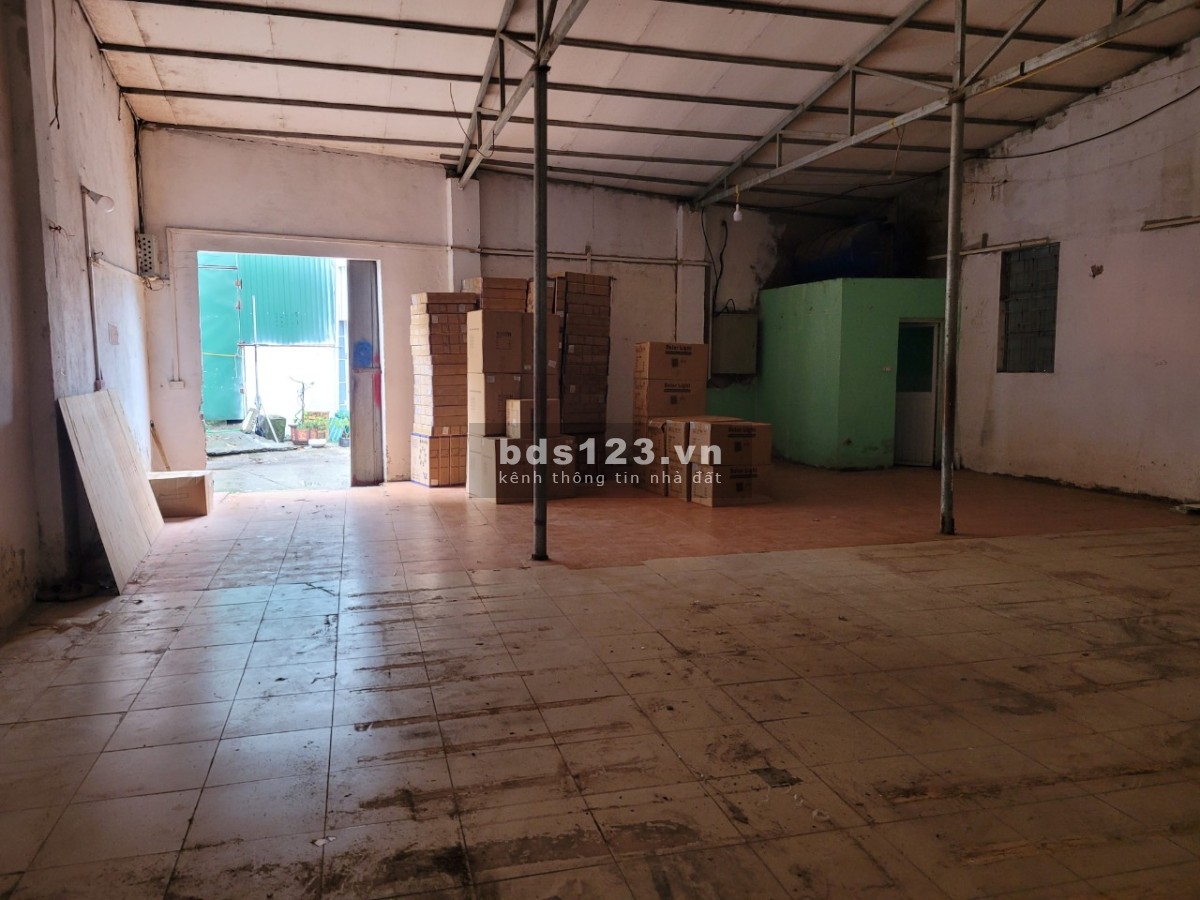 Chính chủ cho thuê diện tích 120m2 thông sàn /chân cầu Thanh Trì