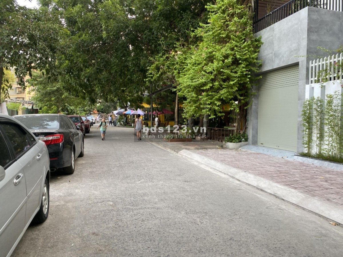 Cần bán Biệt Thự Intracoom Trung Văn giá 22 tỷ khu an ninh