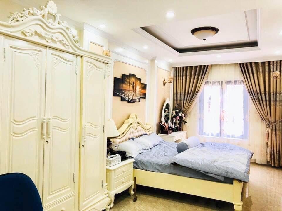 Bán nhà ngõ giống như mặt phố Vũ Xuân Thiều, ô tô, KD đỉnh, DT 82m², giá nhỉnh 8 tỷ đồng