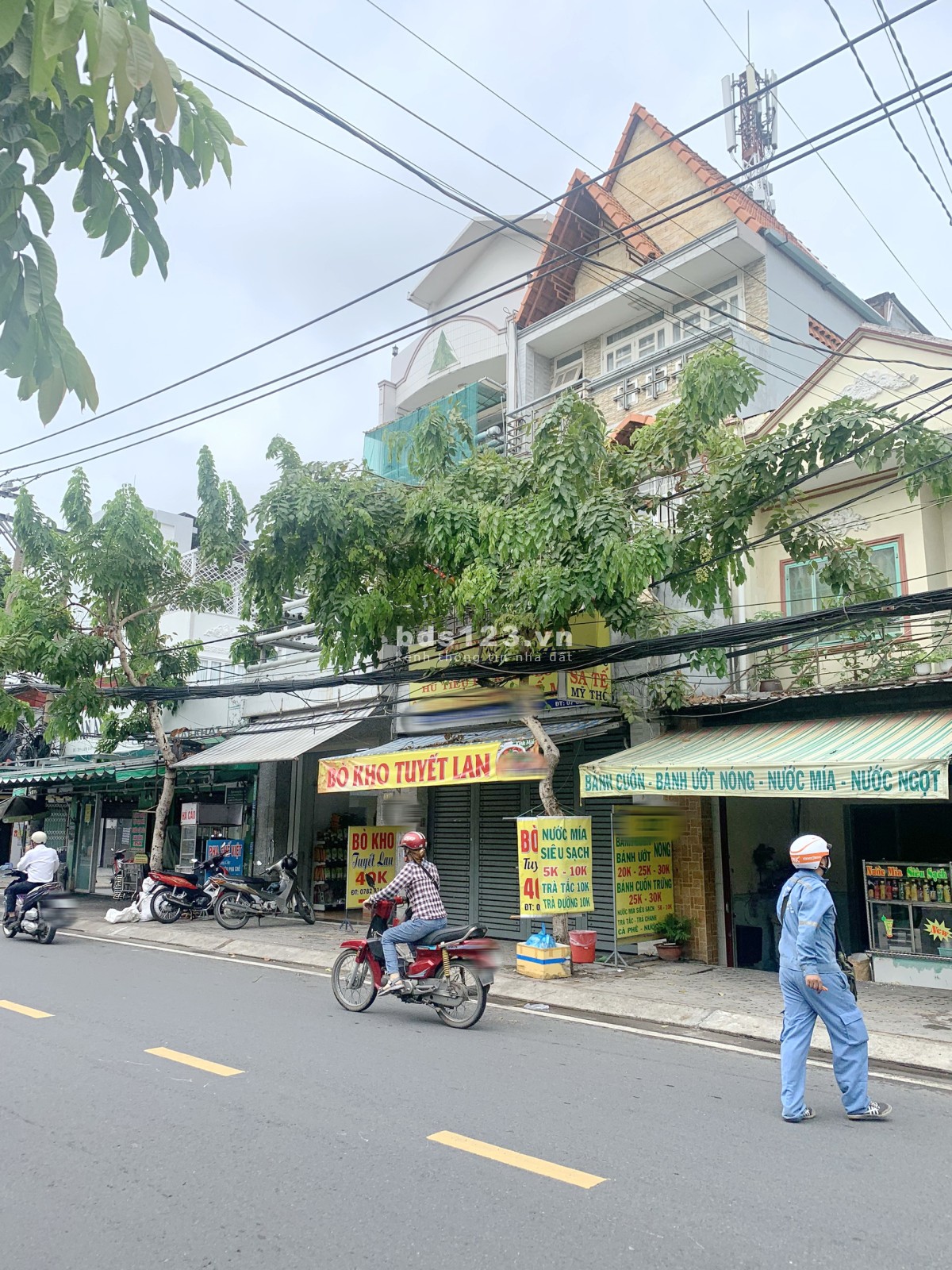 Bán nhà mặt phố 2 lầu đường Lâm Văn Bền, phường Bình Thuận, quận 7