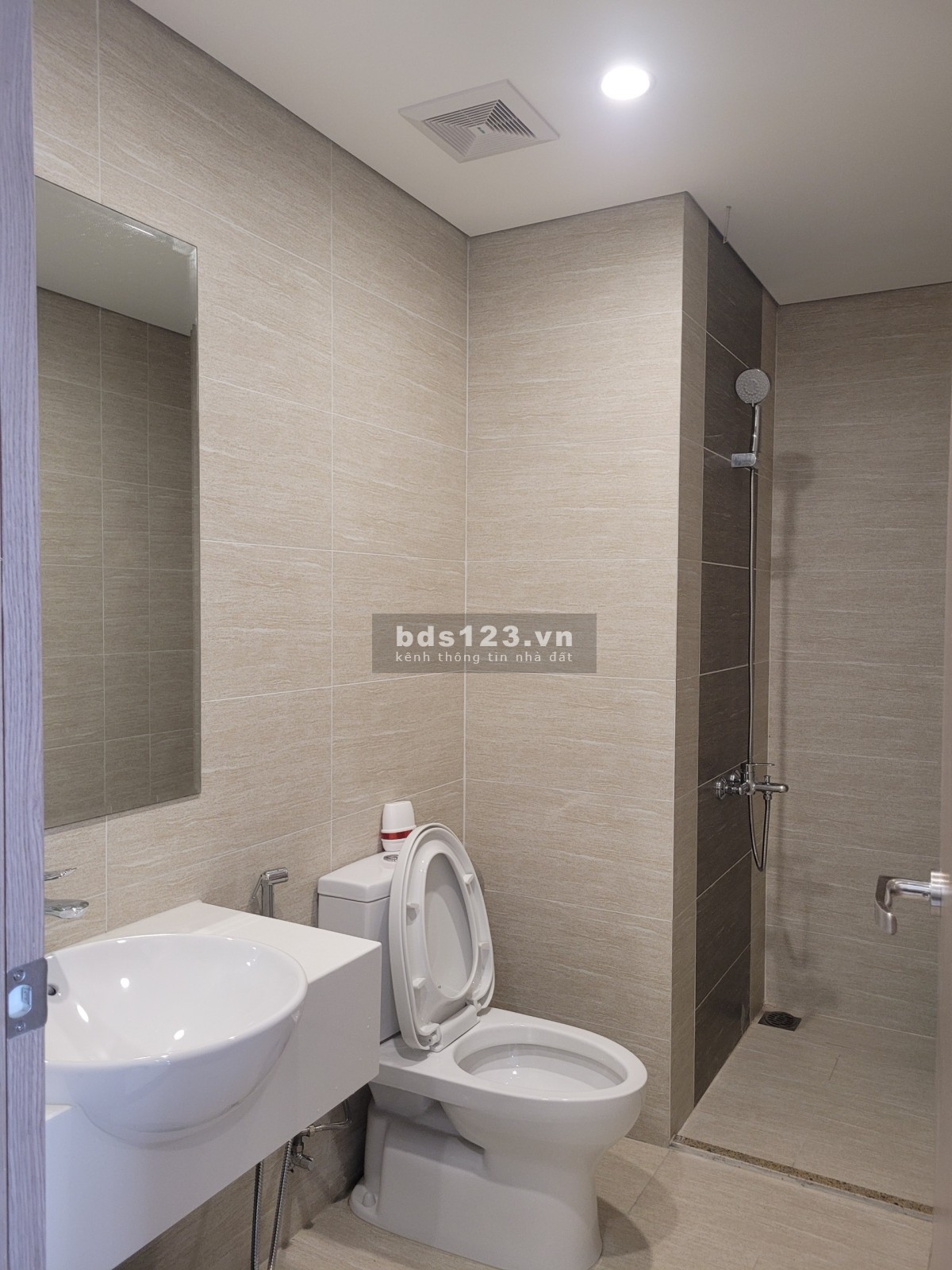 Căn hộ 1PN + 1 view thoáng giá 1.29 tỷ tại Vinhomes Ocean Park LH: 0965 479 380