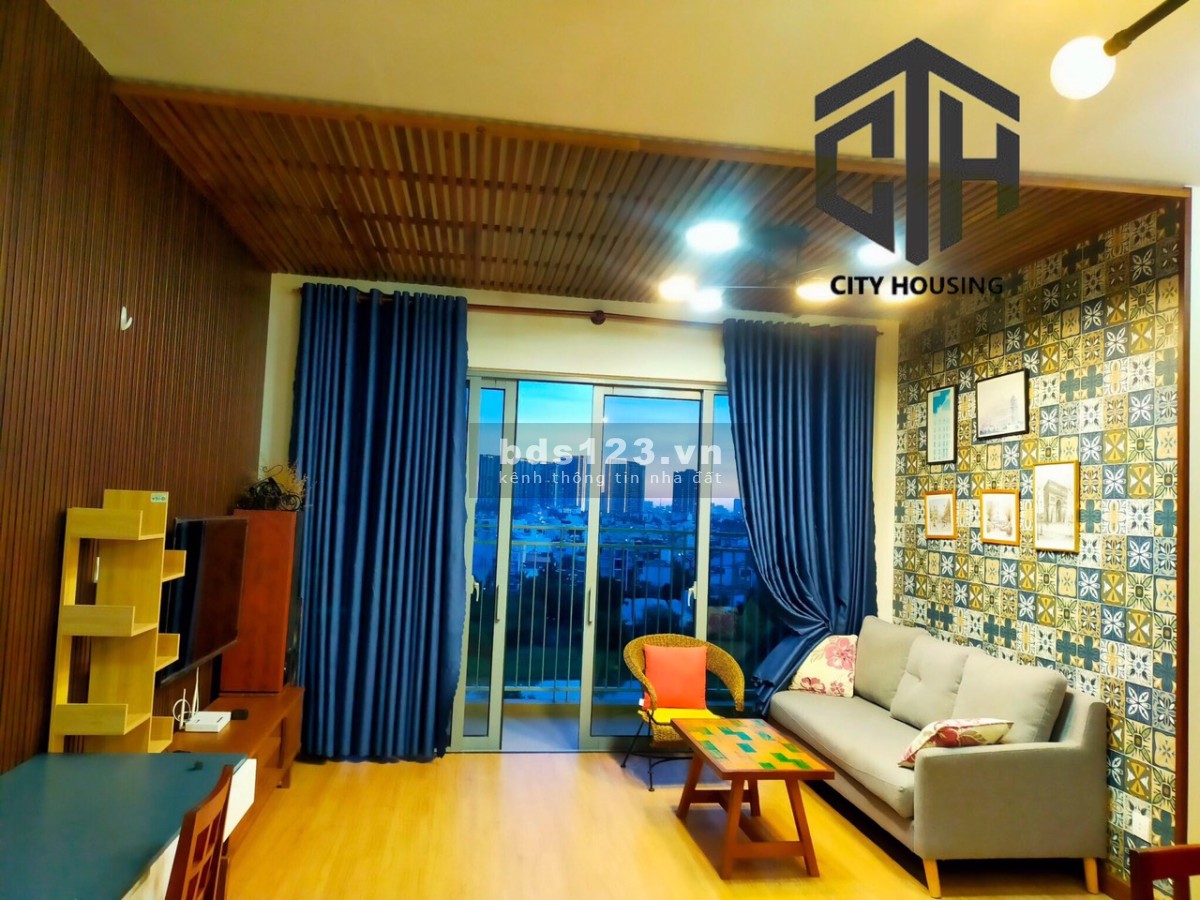 Cho thuê căn hộ Palm Heights 3PN GIÁ SIÊU TỐT. LH em Kiều 092 423 9630.