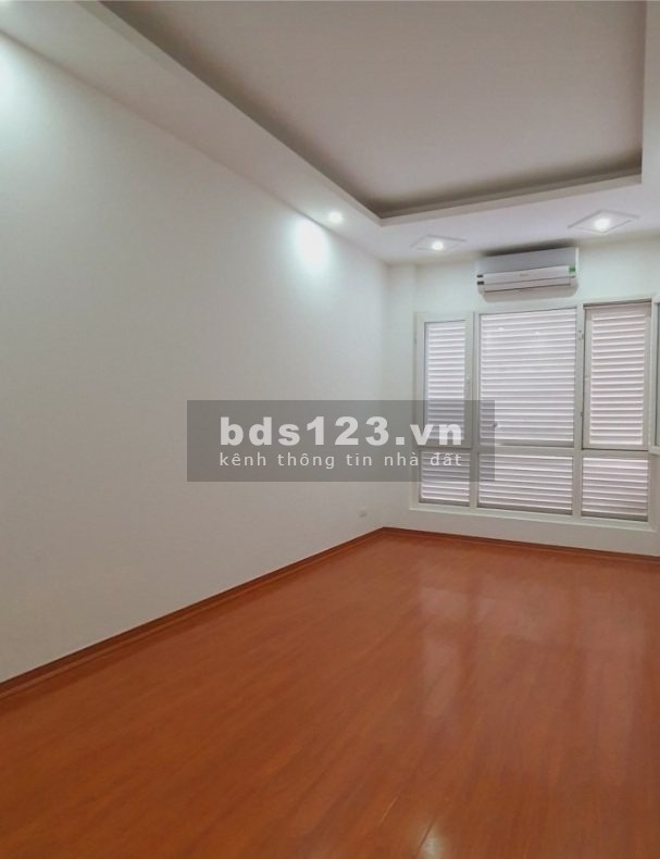 3 tỷ nhà 4 tầng Bán nhà riêng gần KĐT Văn Phú 4 tầng, giá 3 tỷ đầu tư sinh lời LH 0982768086