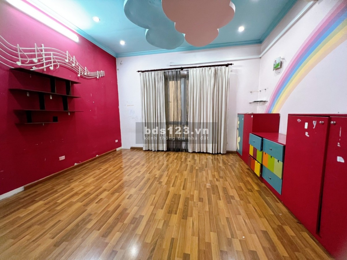 Bán nhà Kim Ngưu, DT 45m² x 4 tầng MT 5m giá chỉ 7 tỷ Hai Bà Trưng 0947913839