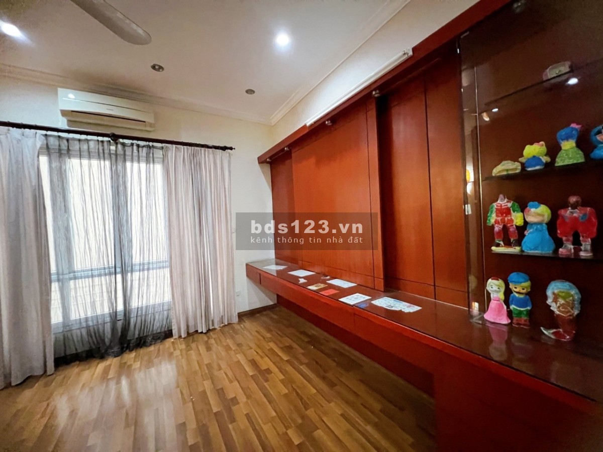 Bán nhà Kim Ngưu, DT 45m² x 4 tầng MT 5m giá chỉ 7 tỷ Hai Bà Trưng 0947913839