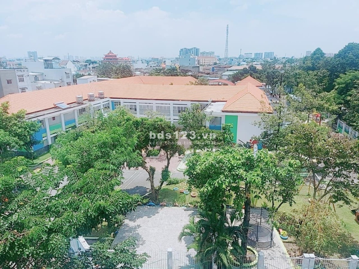 Building Quận 8 3 mặt tiền đường 12m, 6 tầng bê tông cốt thép, gần 200m2, công nhận đủ chỉ 16.8 tỷ