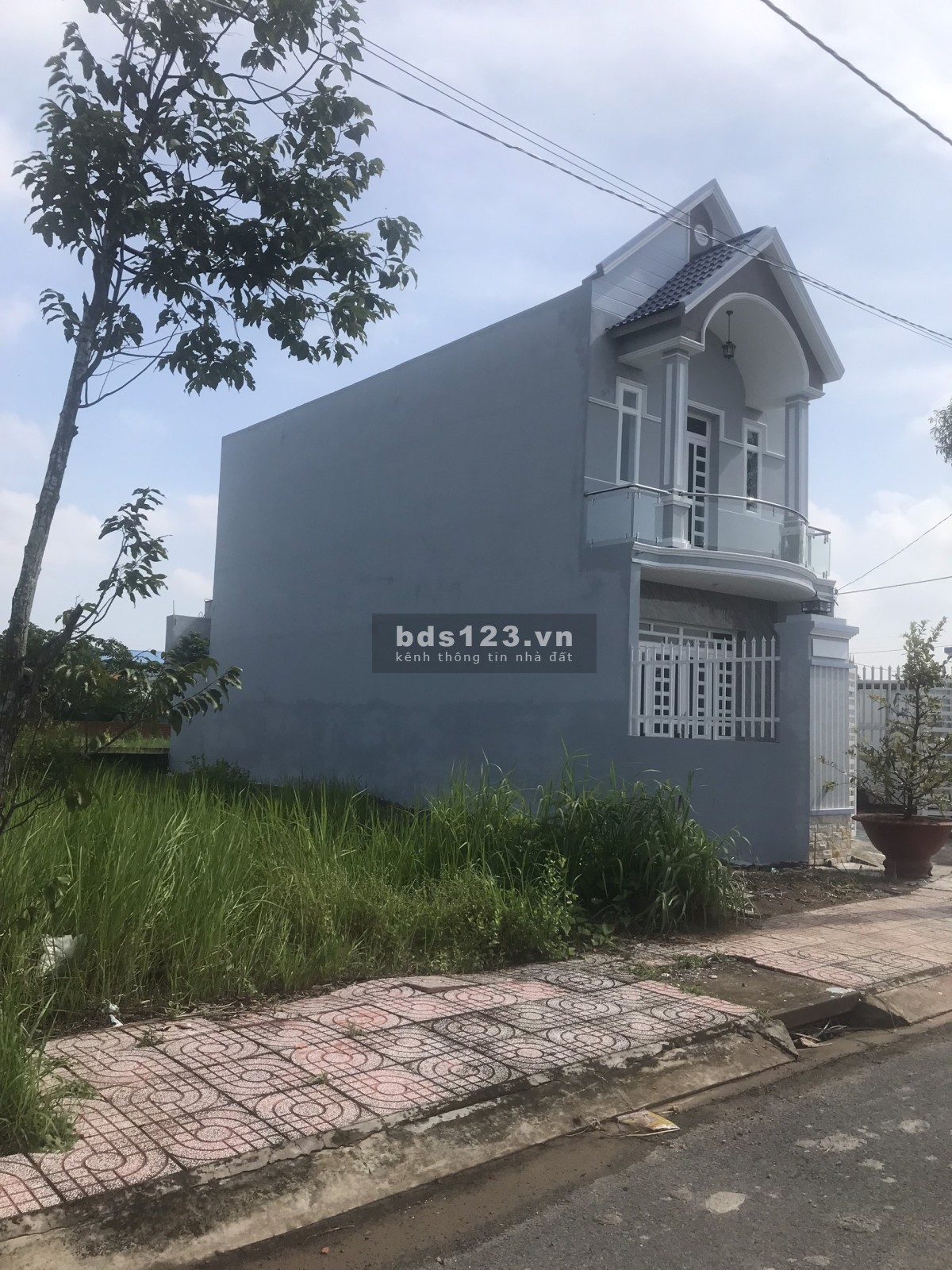 Do cần tiền cần bán gấp lô đất ở Cần Đước Long An diện tích 100m2 1TY3
