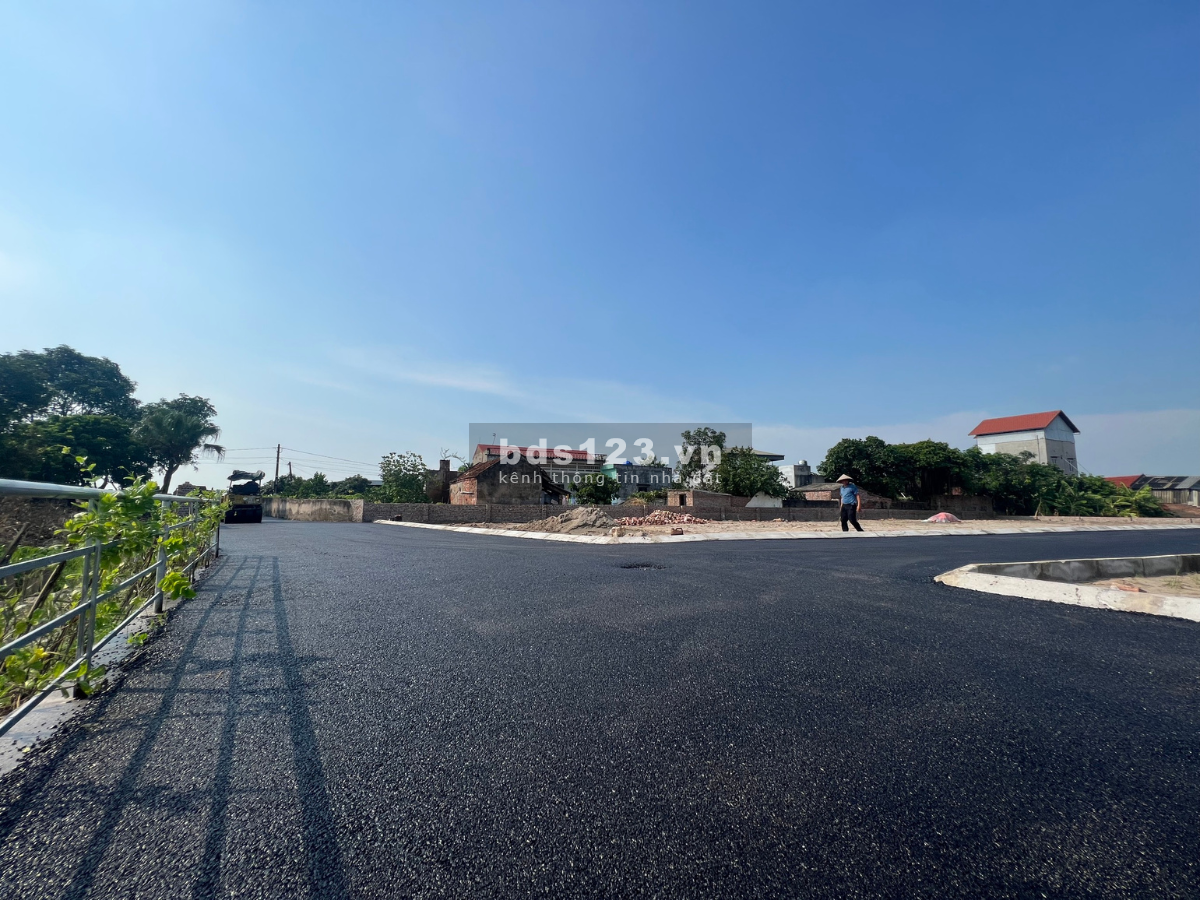 Bán đất thổ cư ven các KCN Hà Nội - Đường 6m giá 866 triệu, sổ sẵn