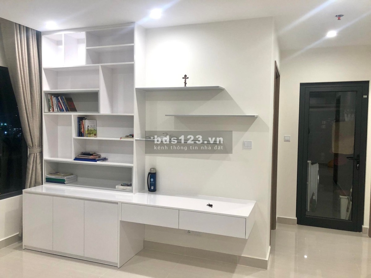 Chính chủ gửi bán căn hộ 2PN+ thiết kế đầy đủ nội thất S305 tầng 09 view công viên