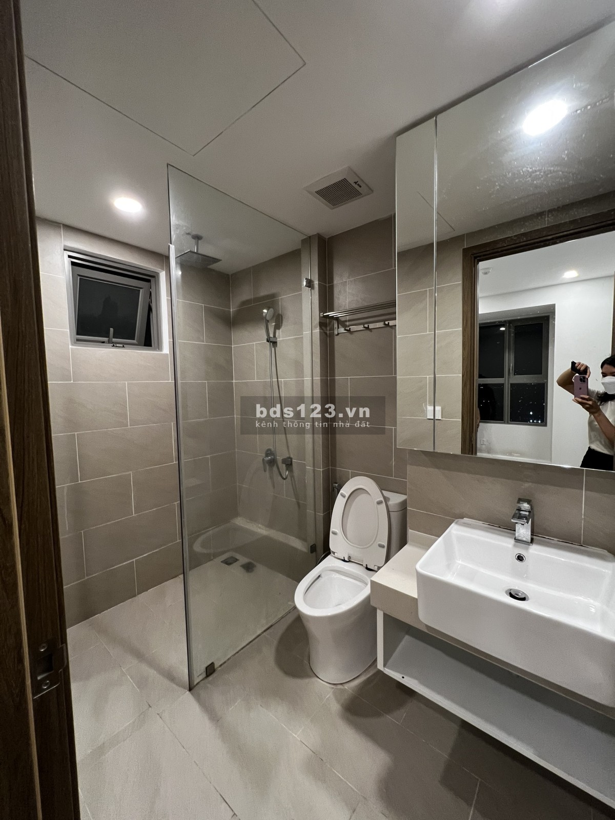 Chính chủ cần bán căn hộ Sky 89 2pn-2wc-89m2 giá chỉ 3.9 tỷ, lh 0962645237 TUẤN