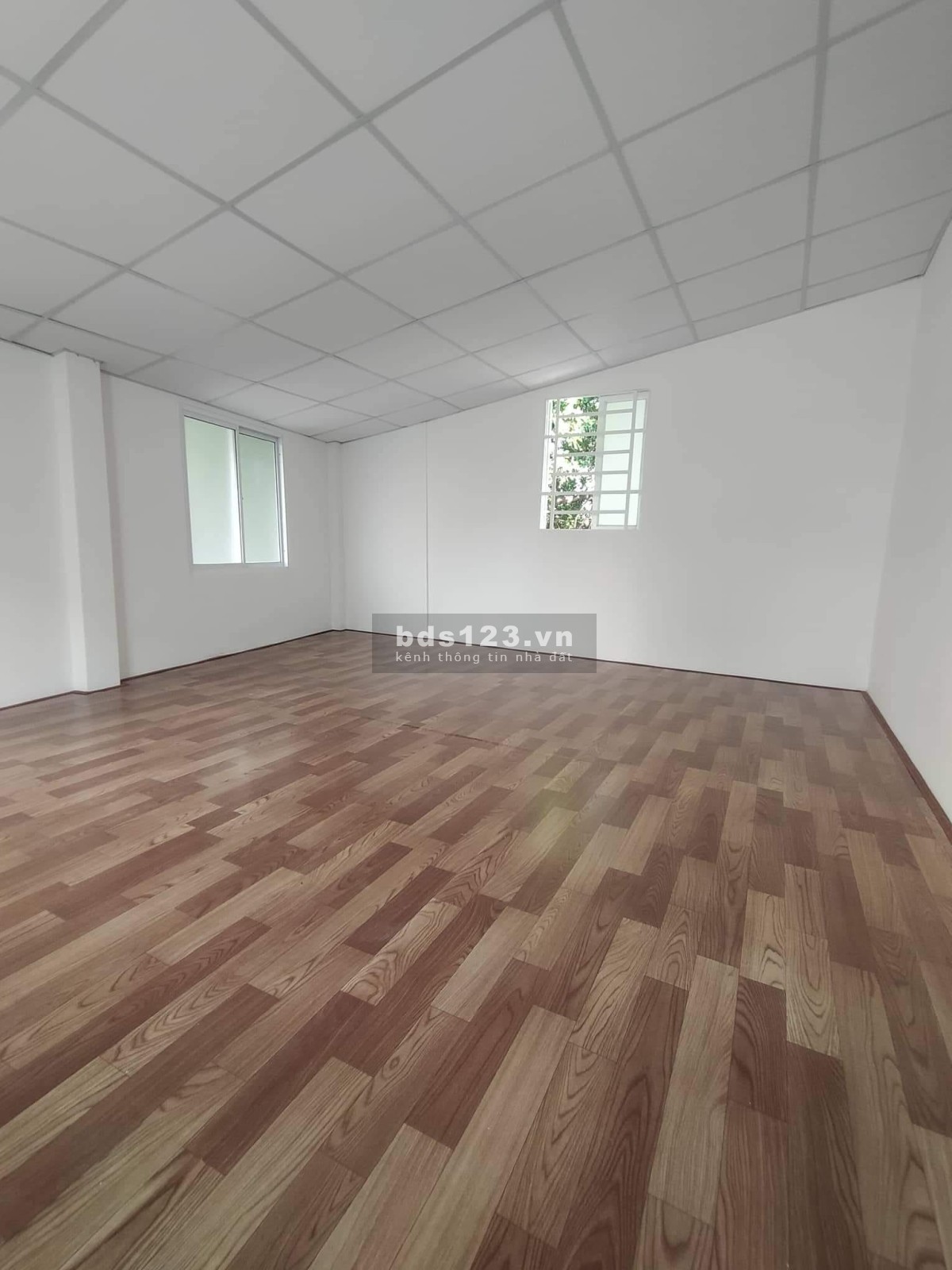 Bán nhà vườn view sông quận Bình Thạnh khu dân cư đông đúc chưa tới 8 tỷ đồng