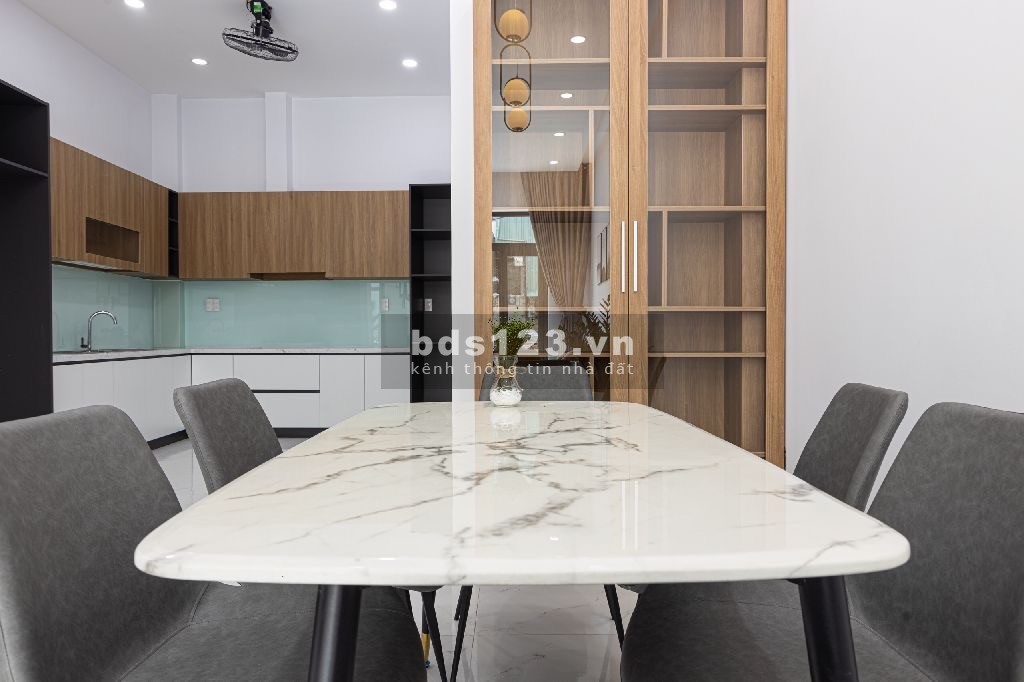 Giá sập hầm cho một căn lô góc vừa ở vừa kinh doanh căn hộ khu vực đỉnh Phường Mỹ An, An Thượng.