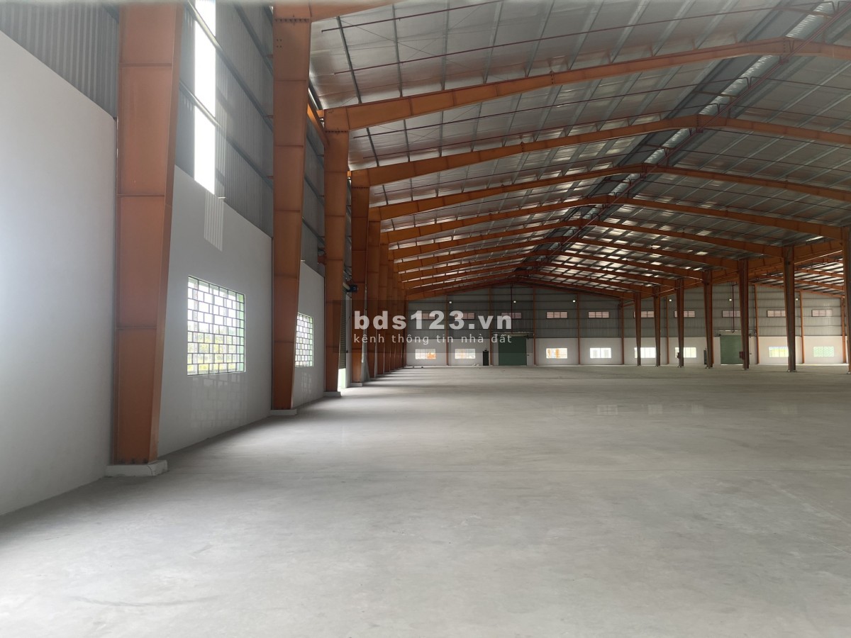 Cho thuê kho xưởng dtsd 2900m² - 6270m² ngay KCN Tân Đức, Đức Hòa, Long An