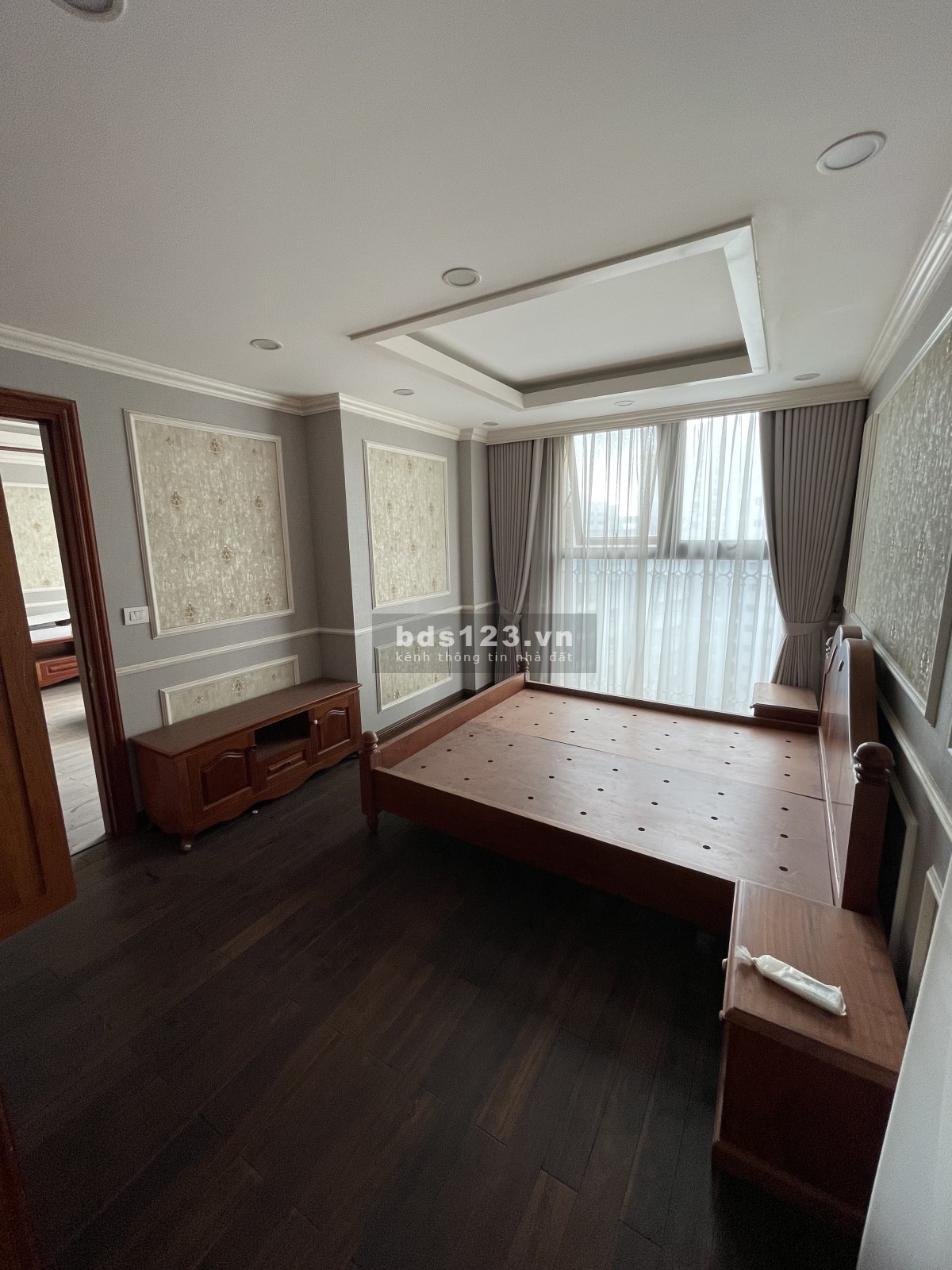 Cho thuê chung cư cao cấp D’. Le Pont D’or – 36 Hoàng Cầu sẵn nội thất siêu cao cấp (03 phòng ngủ).