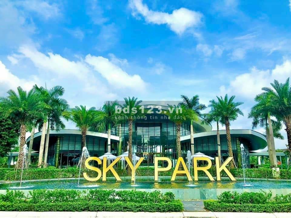 Đất nền tự xây 5x20m, đường 16m của dự án Gem Sky World liền kề sân bay Long Thành.