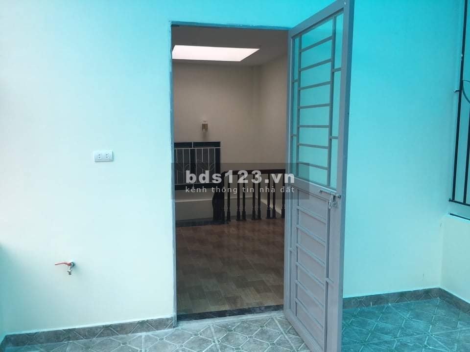 Nhà đường Tăng Nhơn Phú, 3 tầng dt 56m2 (4x14m), hẻm ô tô dòng tiền 16 triệu/tháng, chỉ 3.x tỷ