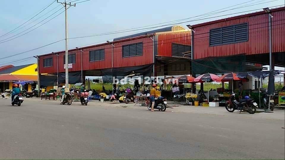 Đất mặt tiền kinh doanh cách chợ Minh Thành chỉ 300m. Becamex Chơn Thành Bình Phước giai đoạn 2.
