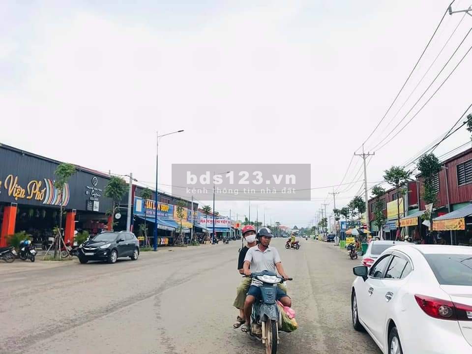 Đất mặt tiền kinh doanh cách chợ Minh Thành chỉ 300m. Becamex Chơn Thành Bình Phước giai đoạn 2.