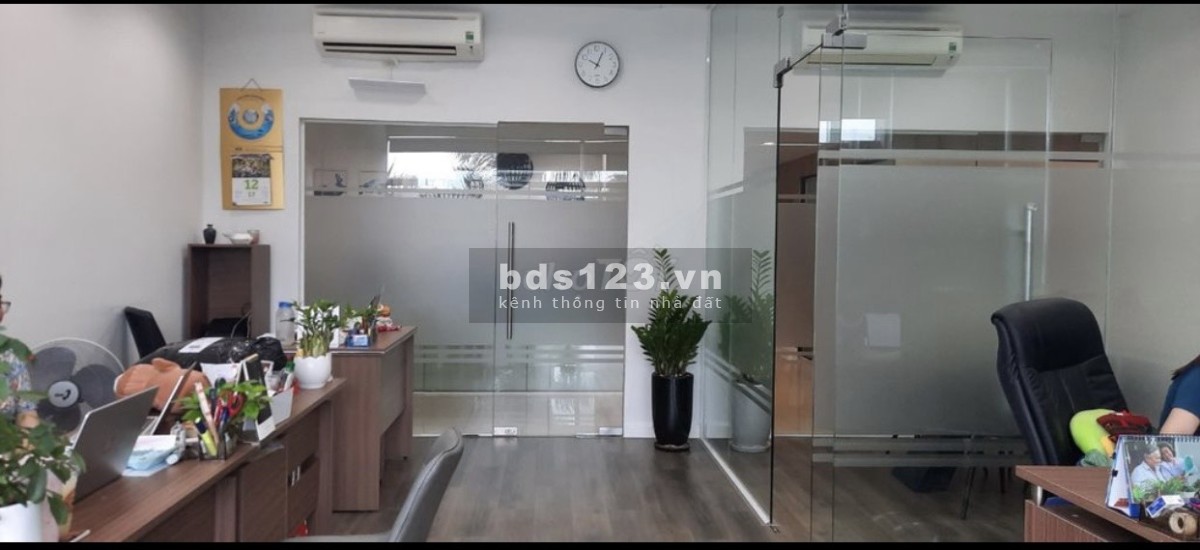 Cho thuê VP 40m2 tầng 3 tại The Prince Nguyễn Văn Trỗi Phú Nhuận