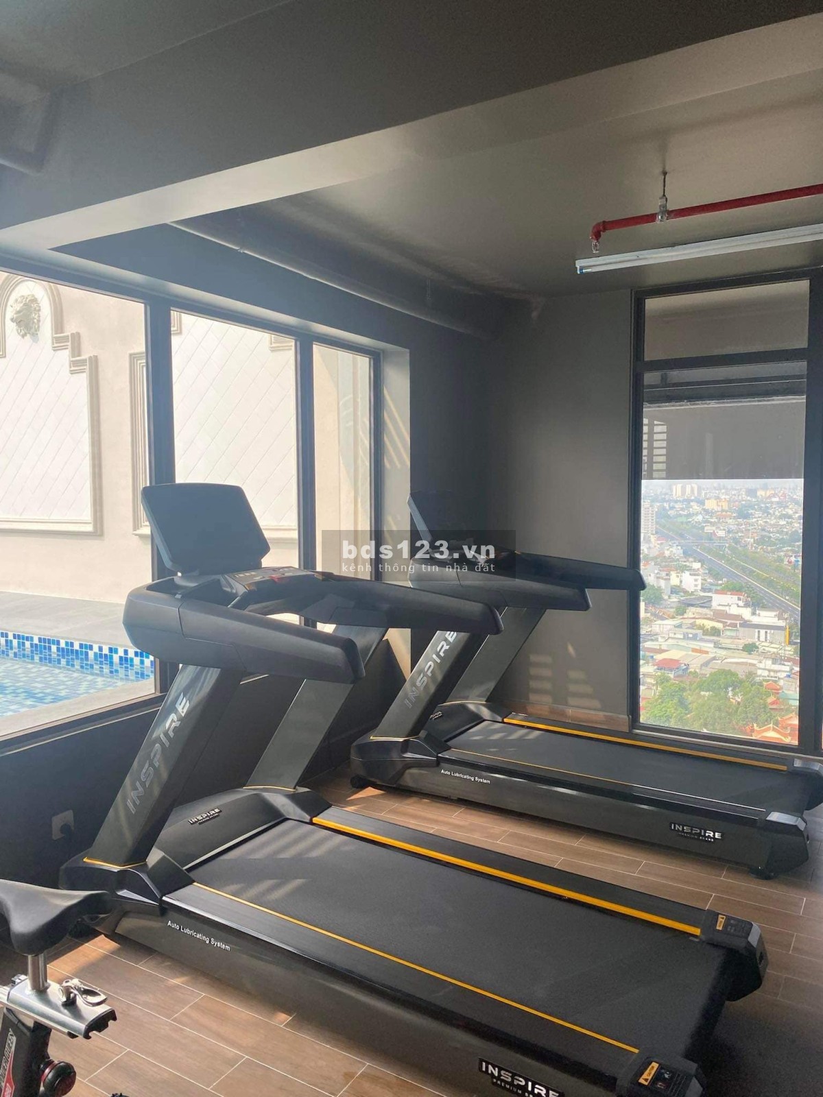 Cho thuê CH 2PN Full NT ST Moritz Phạm Văn Đồng gần Giga Mall nhà mới view sông Sài Gòn