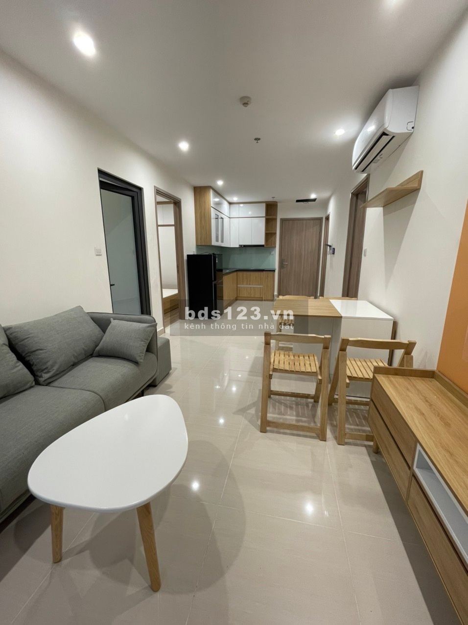 Cho thuê căn 2PN, 2WC, đủ nội thất tại Vinhomes Ocean Park, giá thuê chỉ 7.5 triệu/tháng