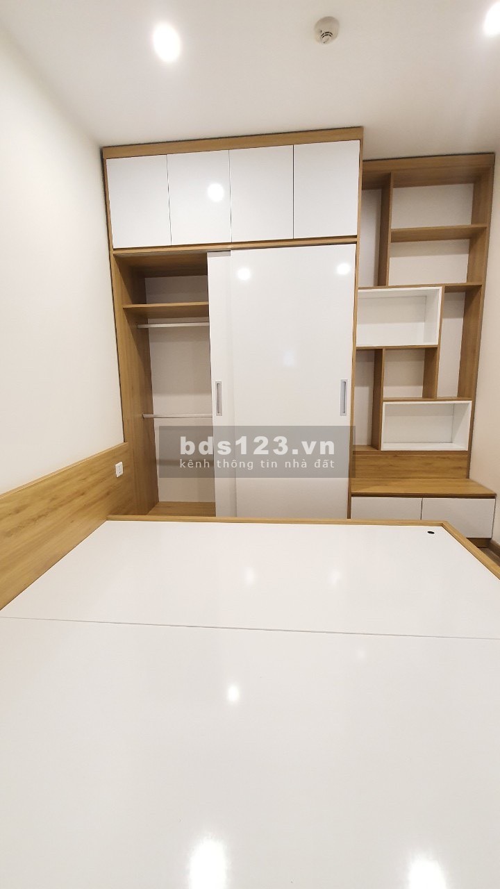Cho thuê căn 2PN, 2WC, đủ nội thất tại Vinhomes Ocean Park, giá thuê chỉ 7.5 triệu/tháng