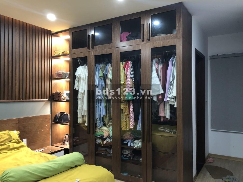 Bán nhà mặt tiền Lâm Nhĩ DTSD 90m² đầy đủ nội thất gỗ sang trọng giá chỉ 5,2 tỷ đồng