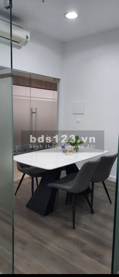 Cho thuê VP 40m2 tầng 3 tại The Prince Nguyễn Văn Trỗi Phú Nhuận