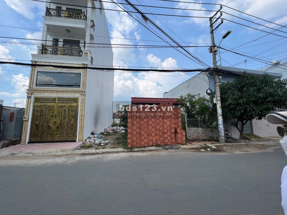 Chính chủ cần gửi bán lô đất mặt tiền đường Tân Long Bình Chánh Giá 1ty3