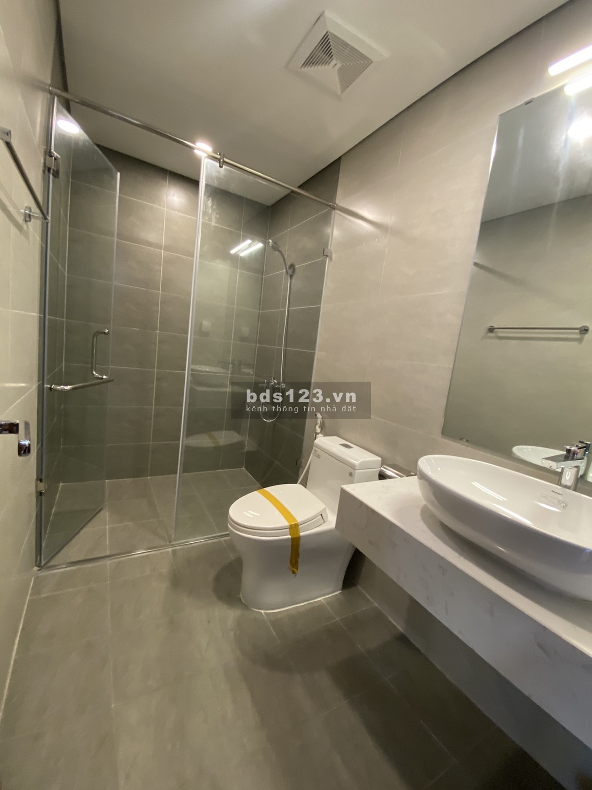 Mua chung cư cao cấp dt 85m2 chỉ với 2.1 tỷ tại chung cư eurowindow River Park