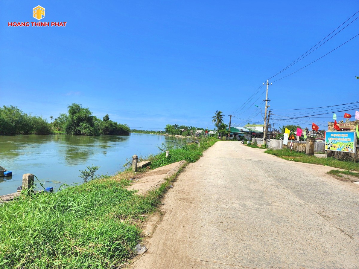 F0 Hương Toàn ngay chợ Vân Cù view sông Bồ giá chỉ 7xx triệu/lô