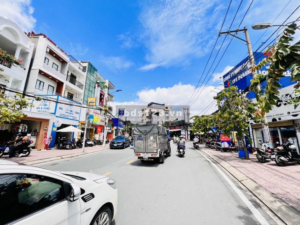 Nhà 1T3L sân thượng, kinhdoanh sầm uất, Mặt tiền Hoàng Diệu 2, Thủ Đức, DTS 580m2 giá siêu tốt