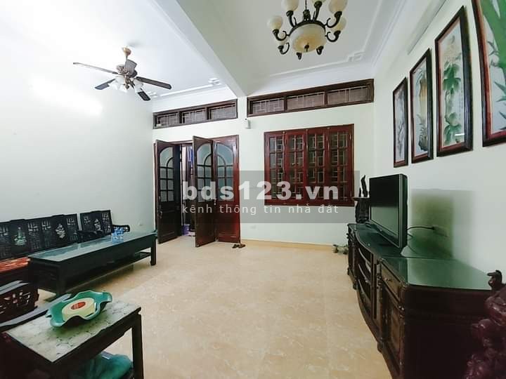 Bán nhà riêng phố Nguyễn Trãi, Thanh Xuân, DT 32m² x 4 tầng ô tô kinh doanh nhỉnh giá 3 tỷ đồng