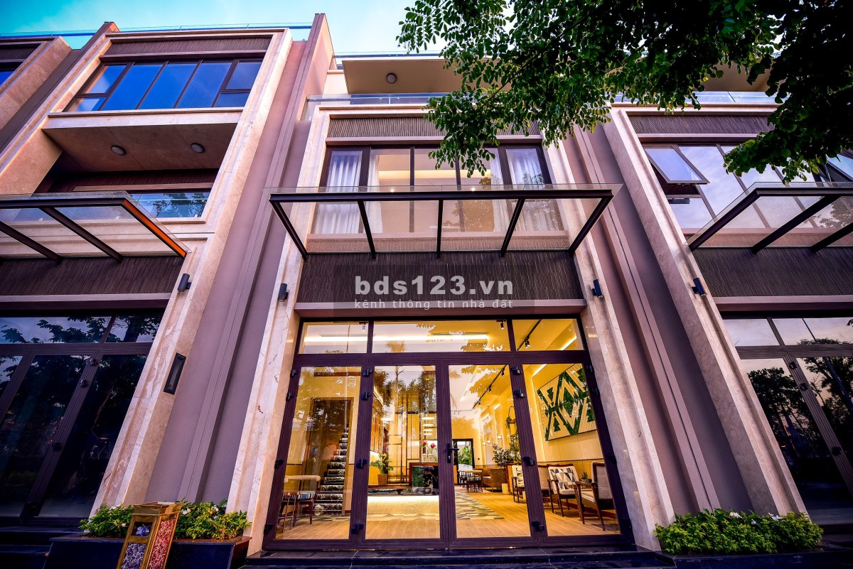 Shop house 4Tấm 337m2 trục đường chính 34m dự án Gem Sky World lớn nhất Huyện Long Thành.