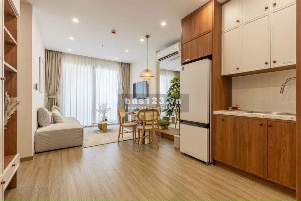 Chính chủ cần bán căn hộ 1 ngủ + 1 ( 1WC ) giá tốt, tiện ích đầy đủ