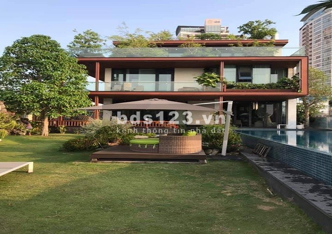 Bán đất MT đường Nguyễn Ư Dĩ, Thảo Điền, Quận 2. DT 12x18m, CN 220m2 giá chỉ 55 tỷ TL 0911.989.098