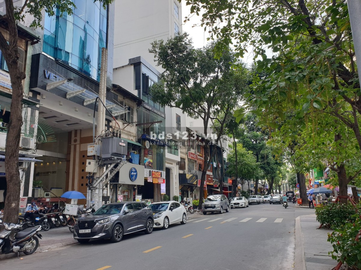 Bán mặt tiền 53 Hồ Tùng Mậu, Phường Bến Nghé, Quận 1. Chỉ 115 tỷ TL - Quân 0911.989.098.
