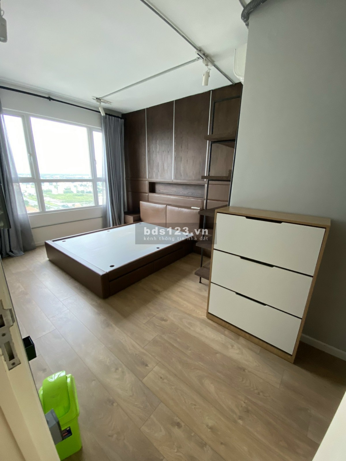 Bán Căn Hộ Nội Thất Đẹp Giá Tốt – Vista Verde 2PN diện tích 90m2 Giá 6,1 Tỷ