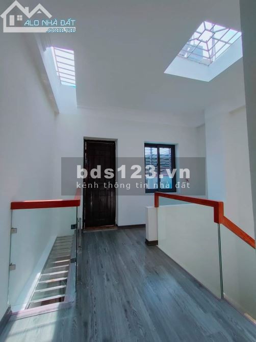 Bán gấp nhà NGỌC THỤY, LONG BIÊN, MT 4,3m, nhỉnh giá chỉ 3 tỷ đồng